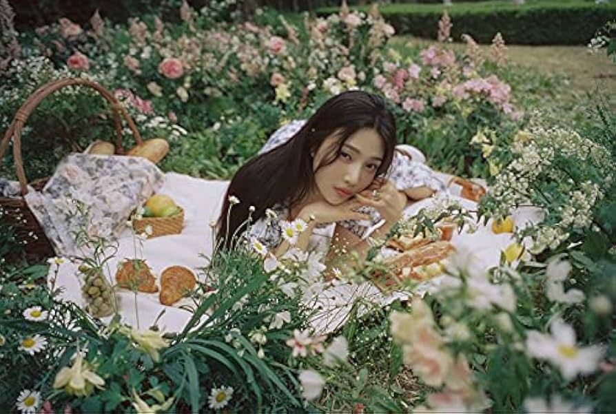 Amazon.co.jp: Red Velvet Joy Hello スペシャルアルバムカセット